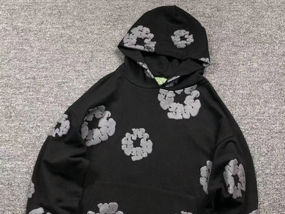 Il denim strappa la ghirlanda di cotone