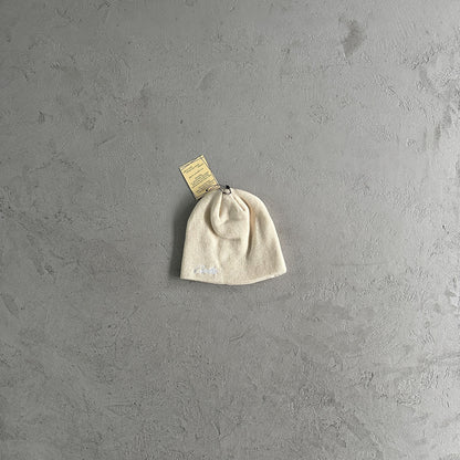 Corteiz – Kalte Mütze mit seitlicher Stickerei