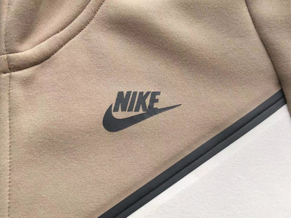 Nike Sportswear Techfleece-Anzug 