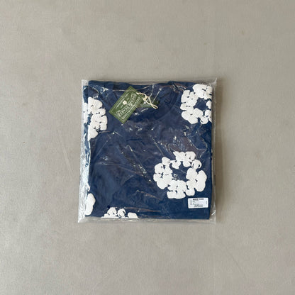 Maglietta con lacrime di denim 