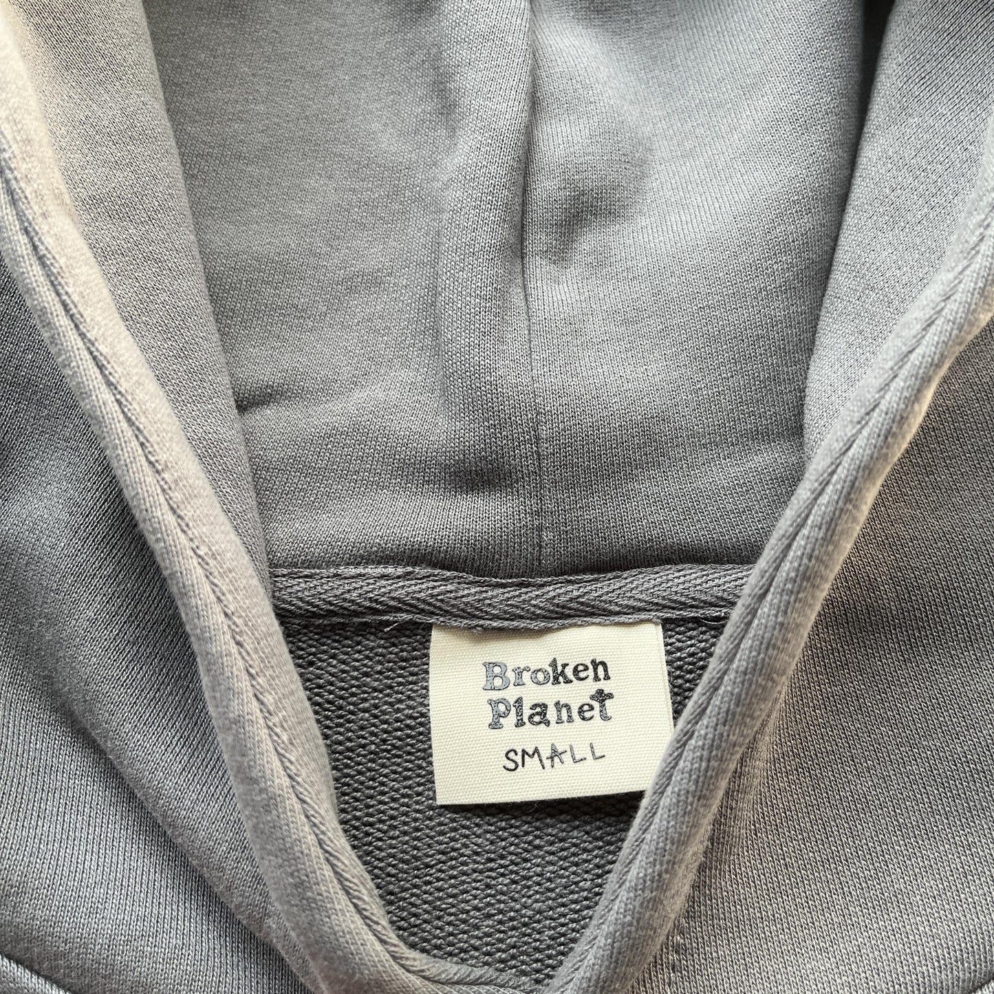 Broken Planet Universe Schwarzes Loch Hoodie 