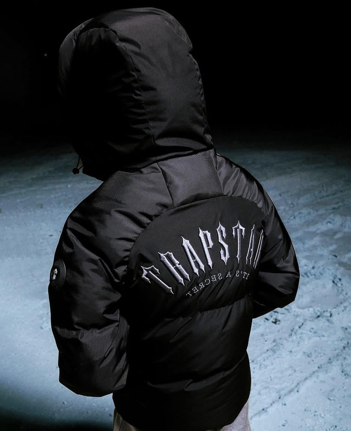 Trapstar Decoded Arch Pufferjacke Schwarz 