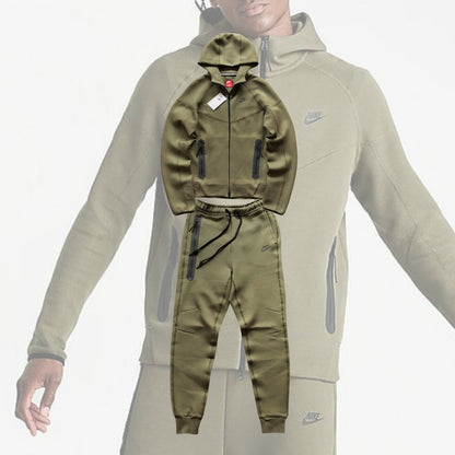 Nike Techfleece Anzug Neue Saison