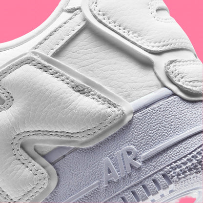 Mercato delle pulci di Cactus Plant x Air Force 1 