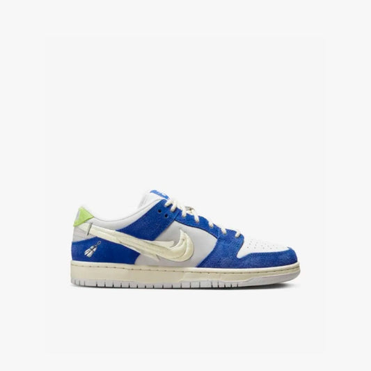 Fly Streetwear x Dunk Low Pro SB Gardenia 