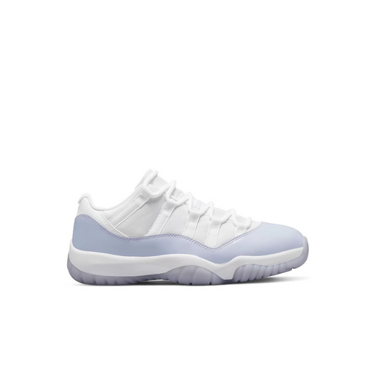 Air Jordan 11 Low „Pure Violet“ 