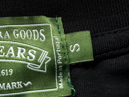 Maglietta con lacrime di denim