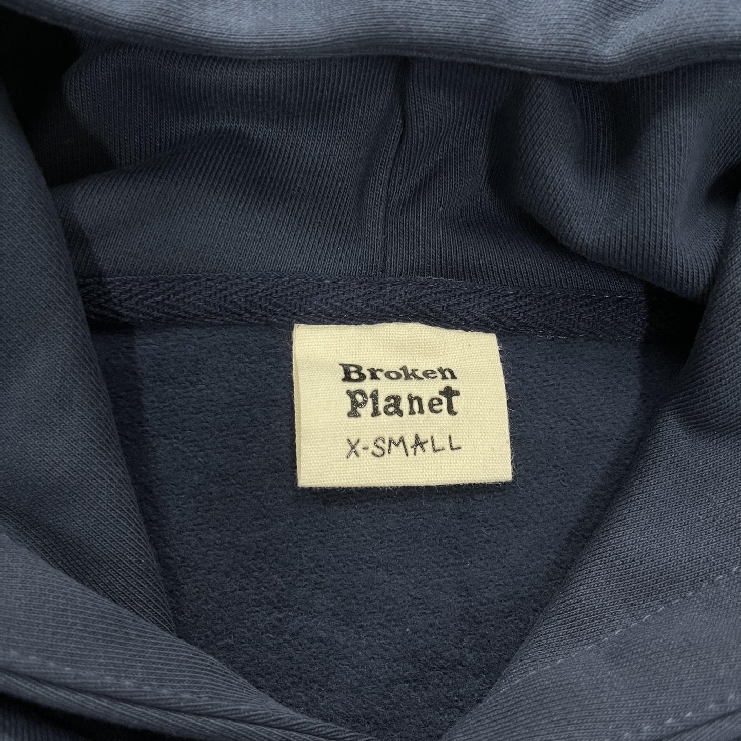 Broken Planet Into The Abyss Kapuzenpullover 