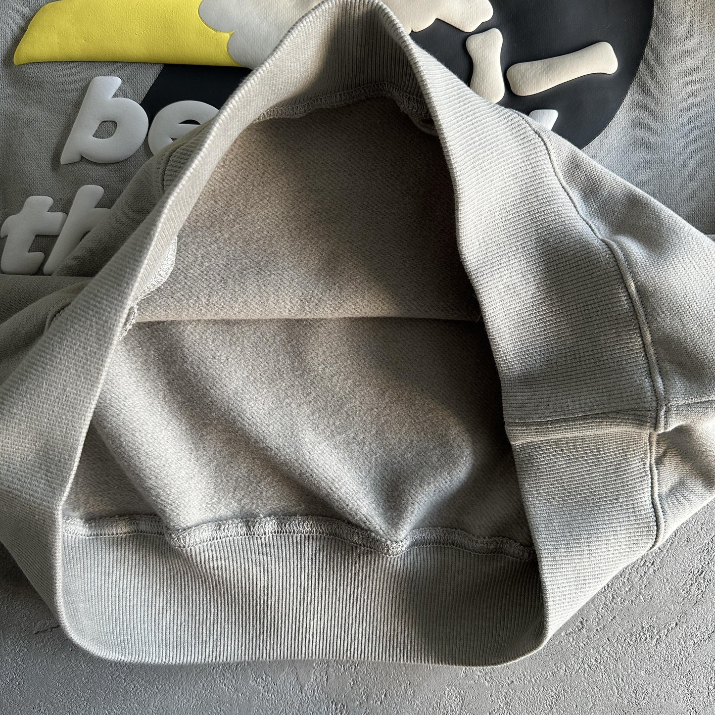 Broken Planet – Jenseits der Grenzen – Kapuzenpullover 