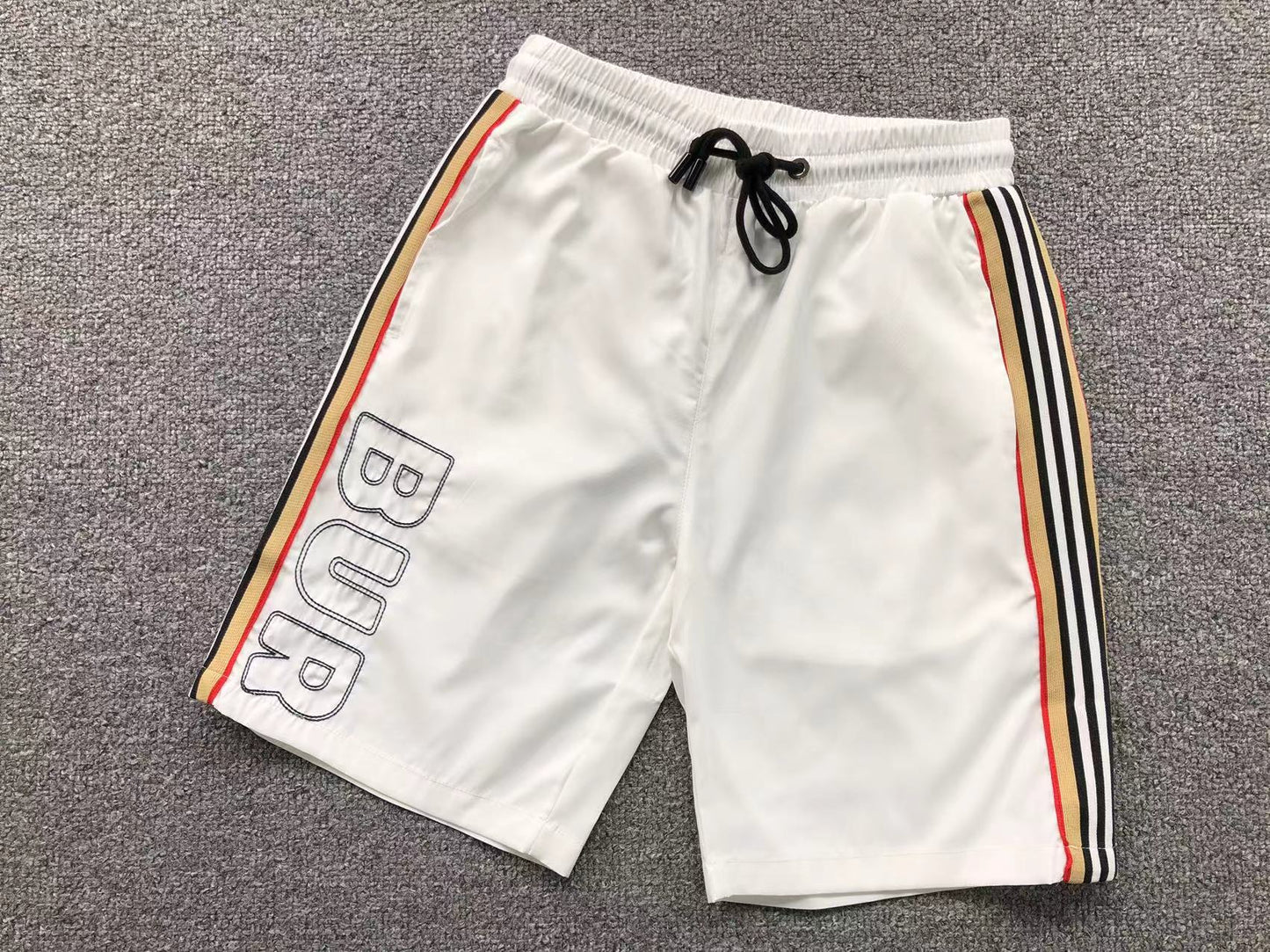 Pantaloncini Burberry