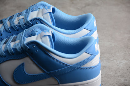Nike Dunk Low Universitätsblau 