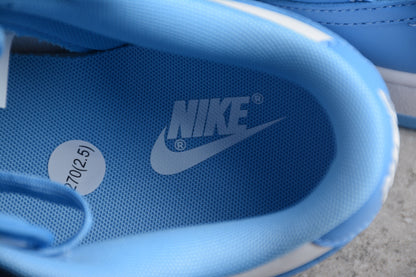 Nike Dunk Low Universitätsblau 