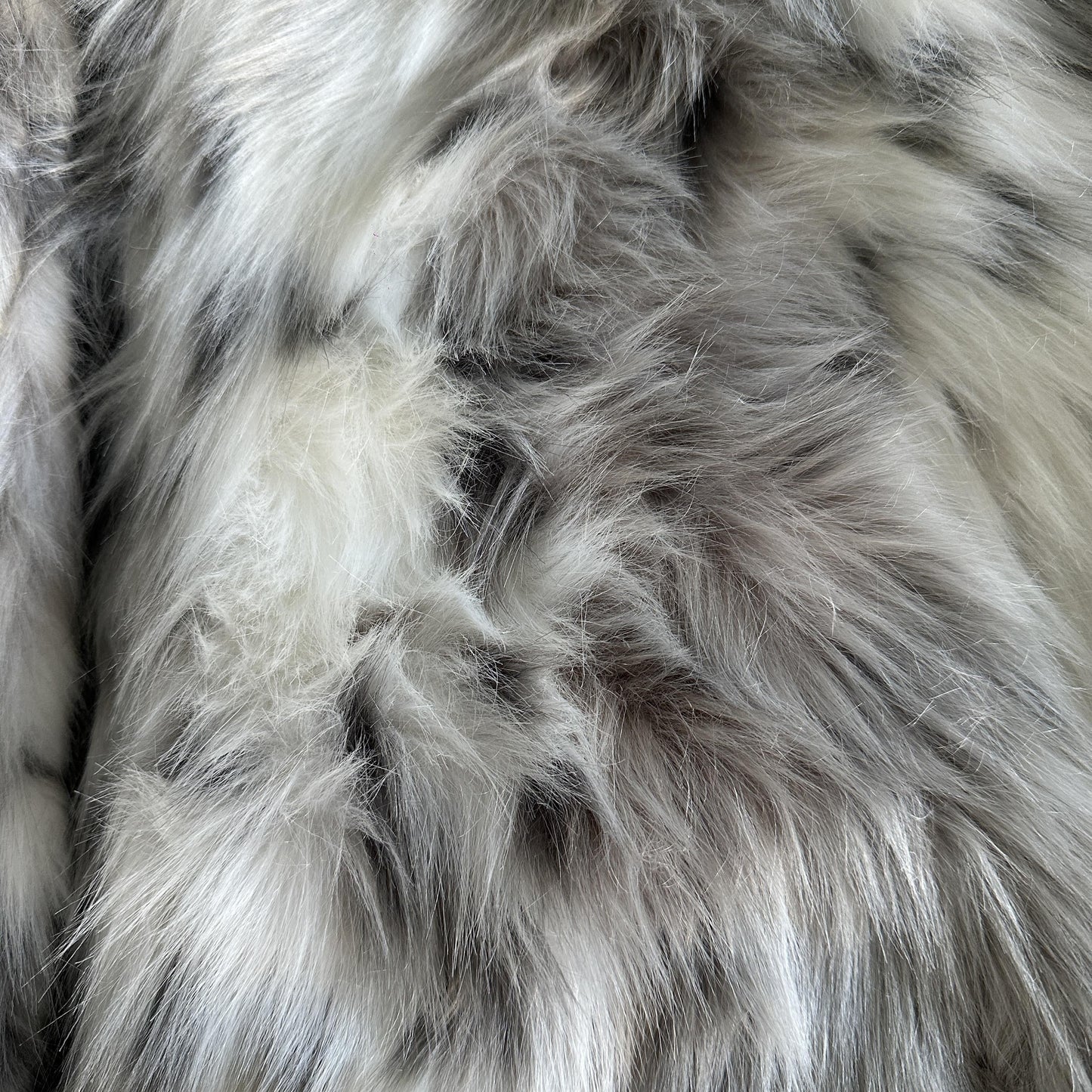 Corteiz Pelzjacke mit Kapuze