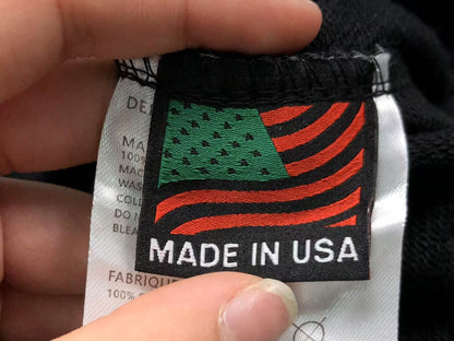 Maglietta con lacrime di denim