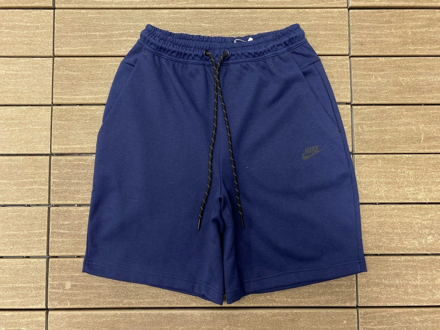 Pantaloncini Nike Techfleece 