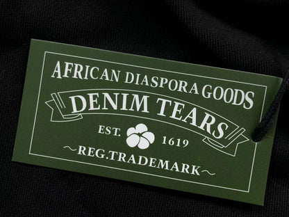 Il denim strappa la ghirlanda di cotone