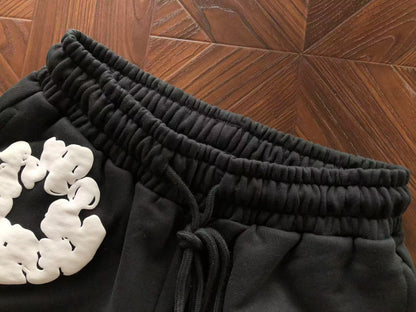 Pantaloncini con strappi in denim 