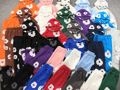 Il denim strappa la ghirlanda di cotone