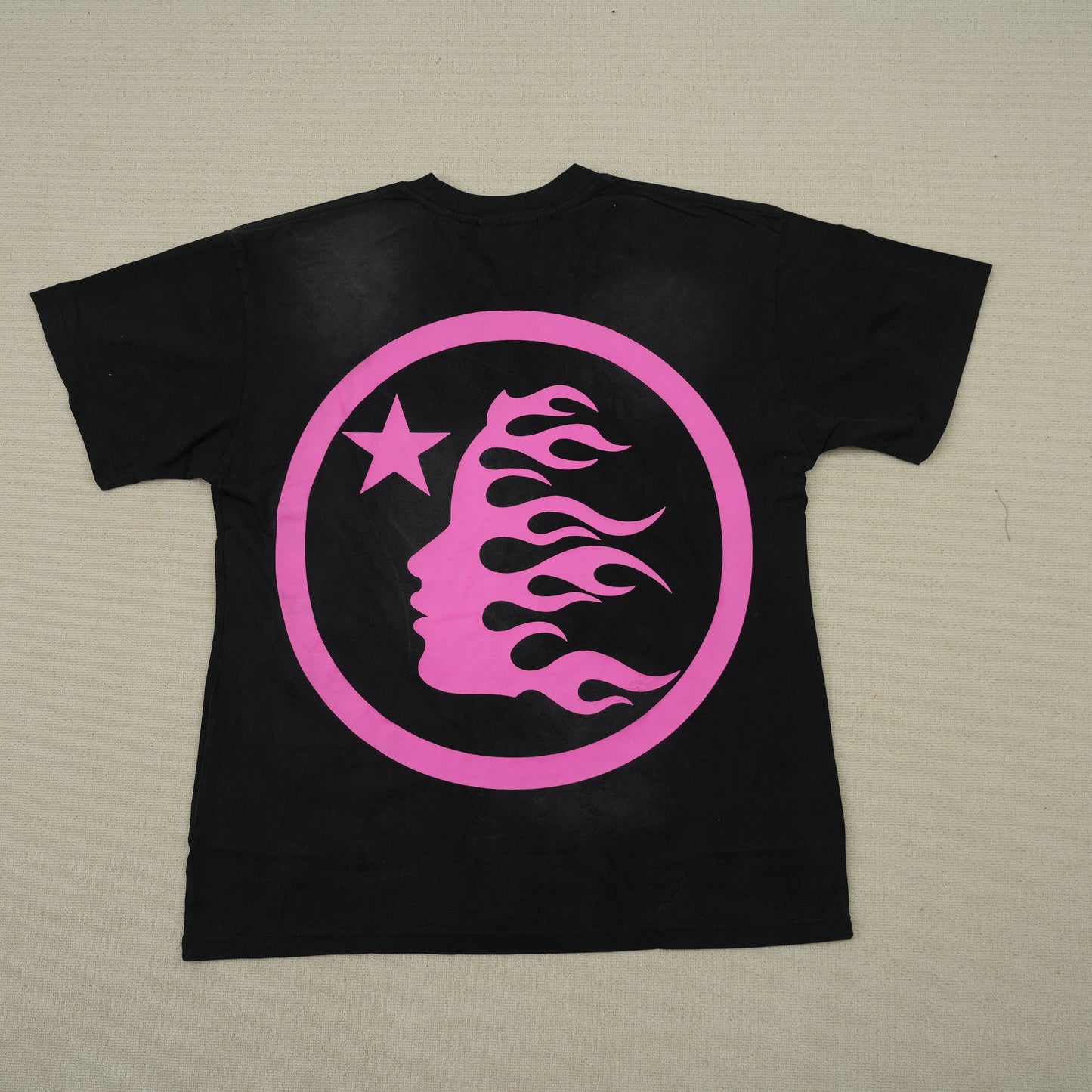 Camiseta Hellstar