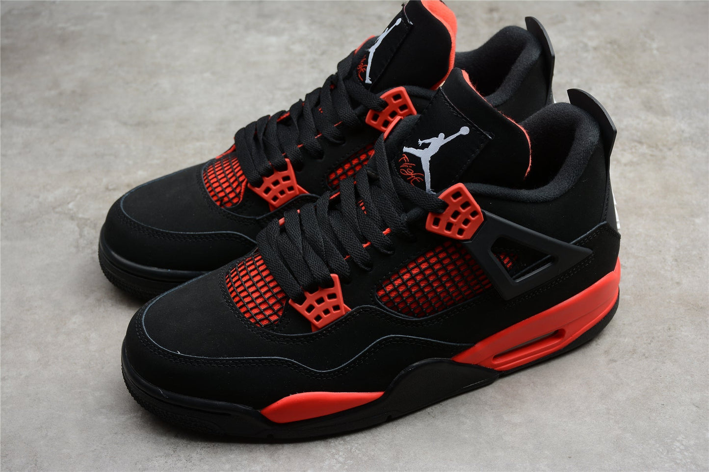Air Jordan 4 Red Thunder 