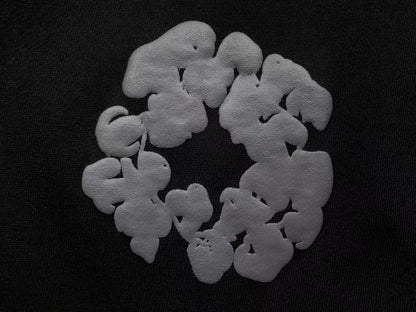 Il denim strappa la ghirlanda di cotone