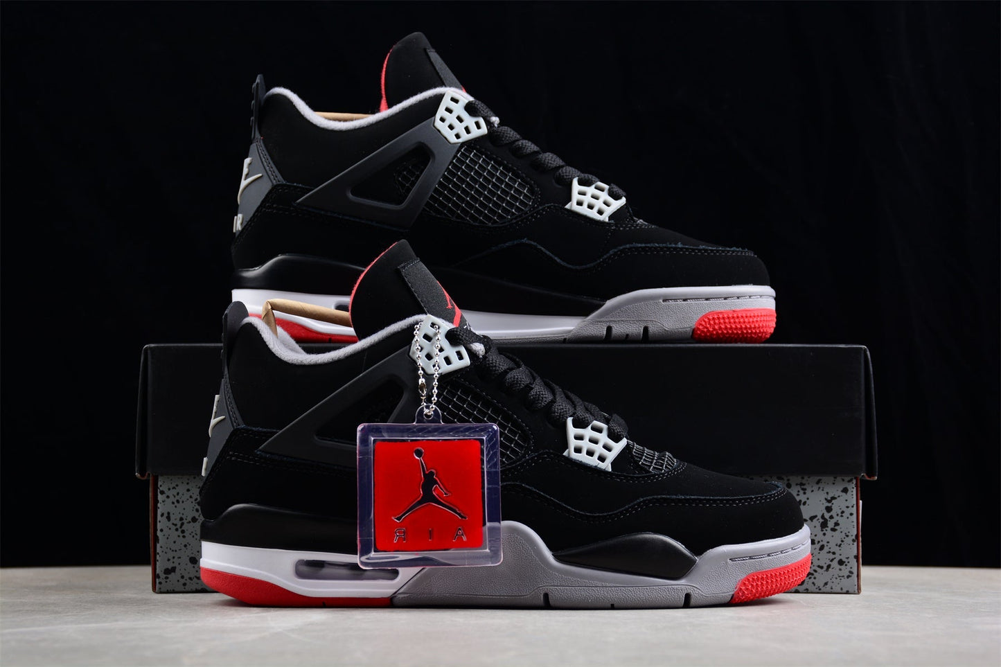 Air Jordan 4 Retro Bred 