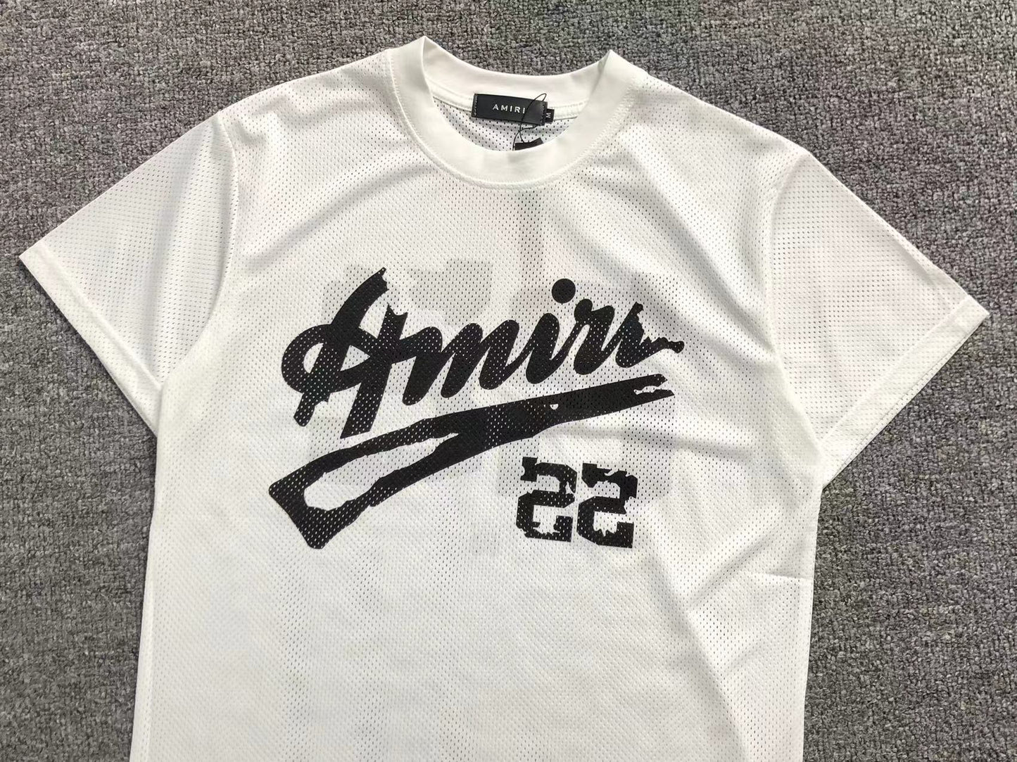 Pantaloncini e maglietta Amiri