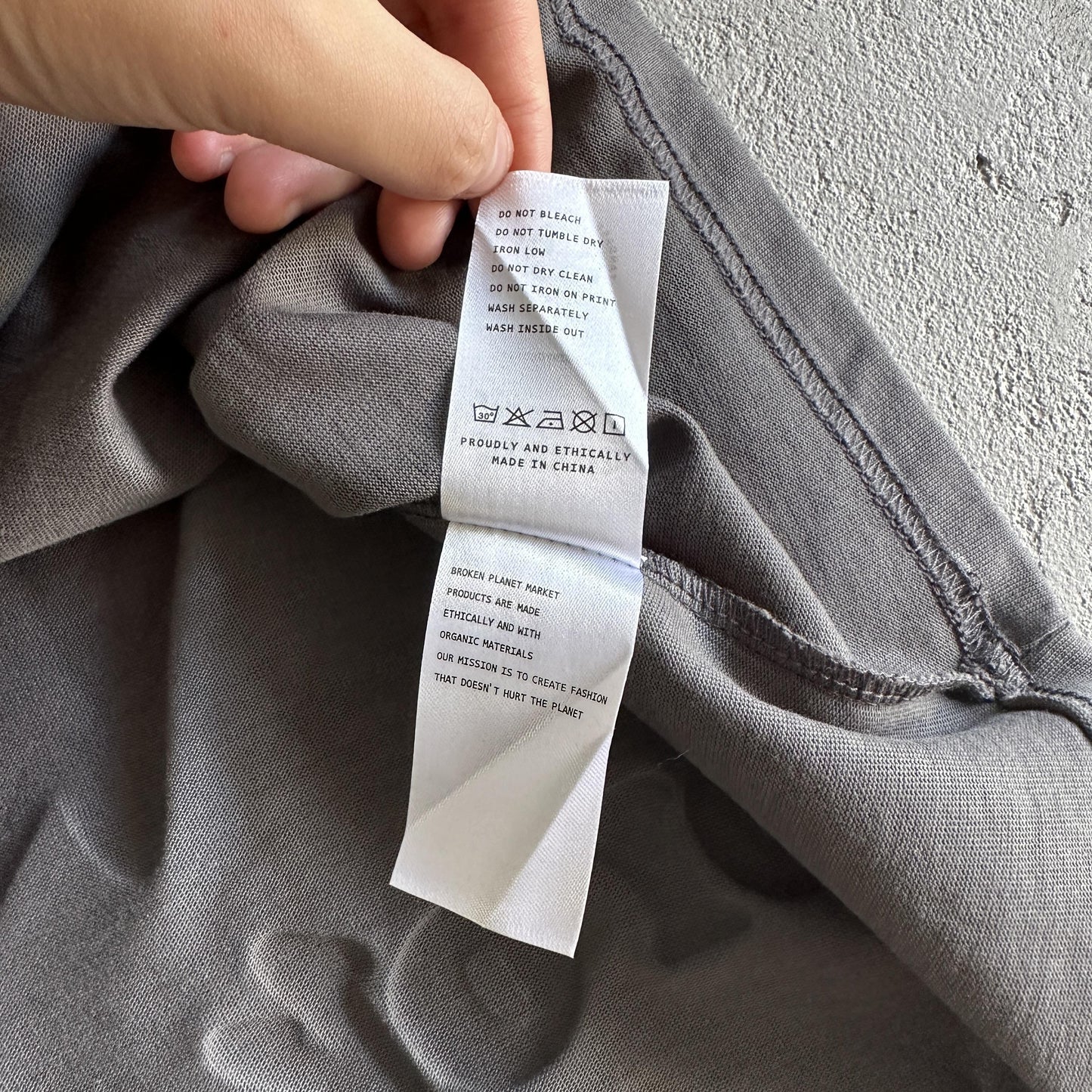 Maglietta "Rompete Planet Trova il tuo equilibrio" 