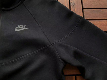Nike Techfleece Anzug Neue Saison