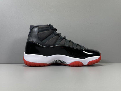 Air Jordan 11 "Bred" 