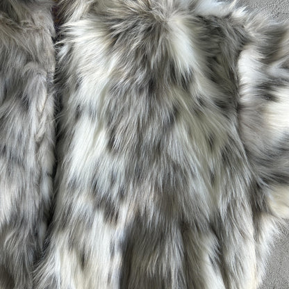 Corteiz Pelzjacke mit Kapuze