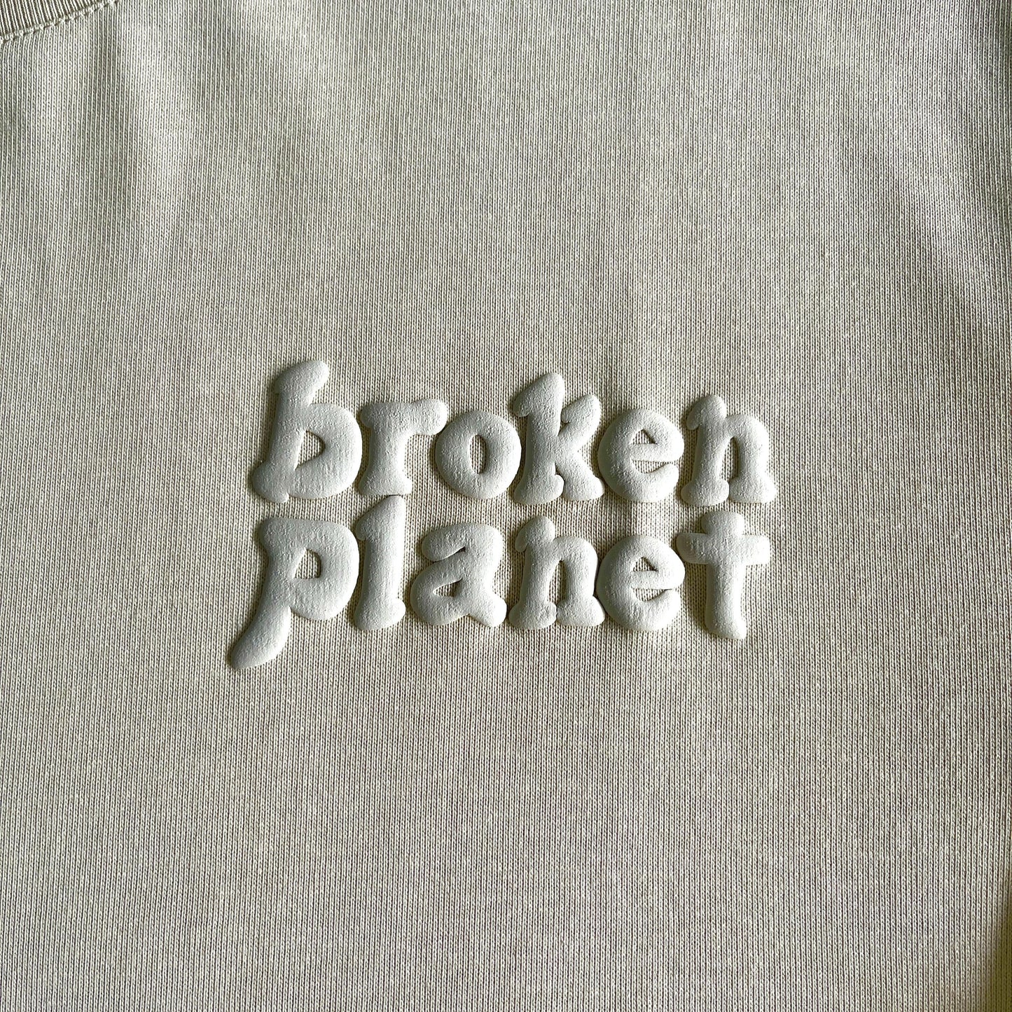 Maglietta corta con lettera base Broken Planet 