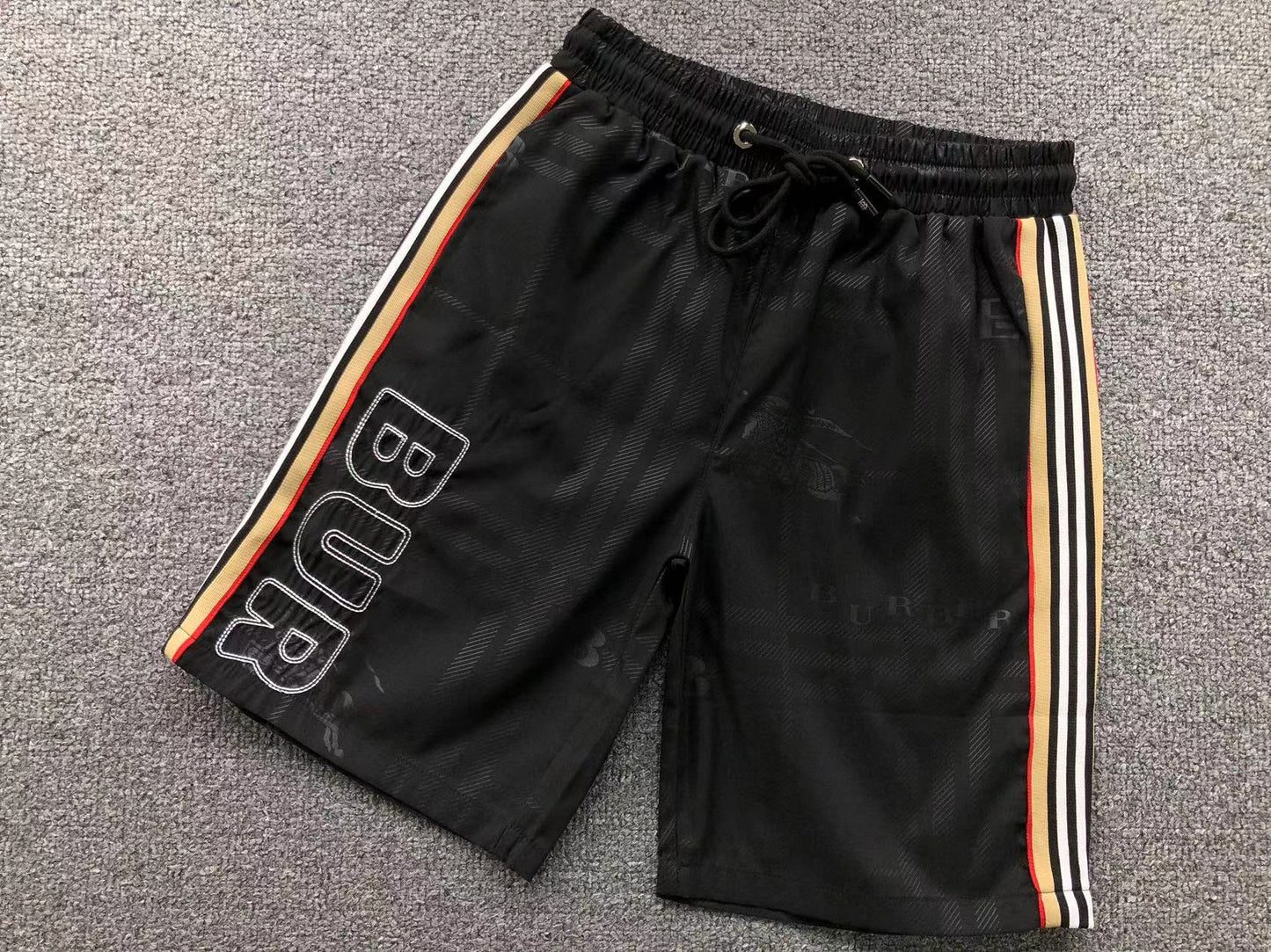 Pantaloncini Burberry