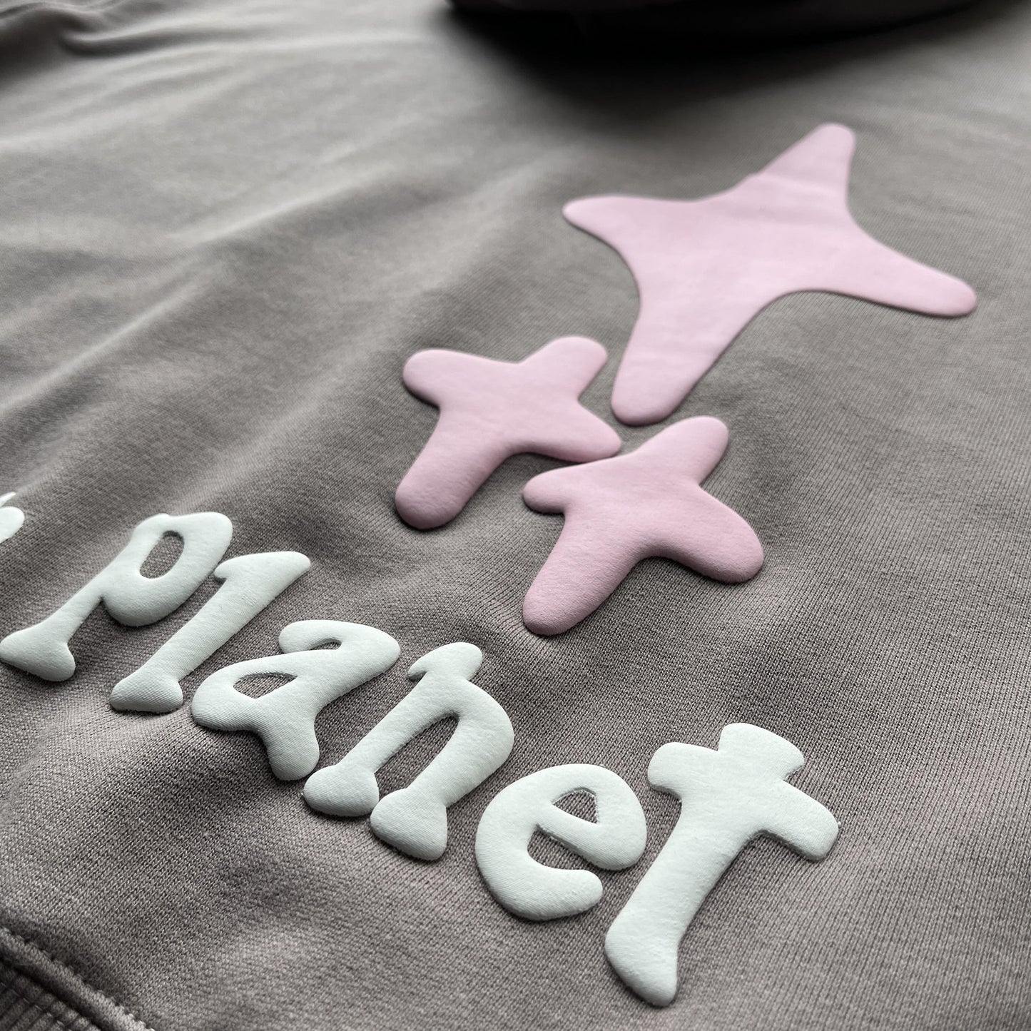 Broken Planet Skin – Rosa Kaktus-Hoodie 