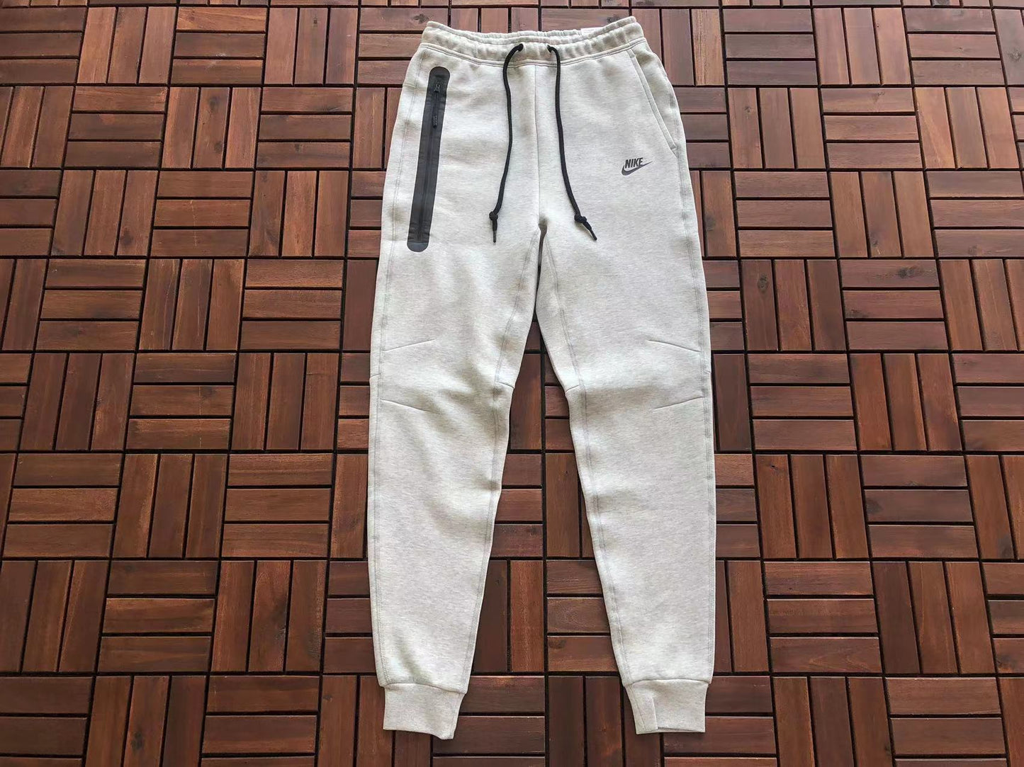 Nike Techfleece Anzug Neue Saison