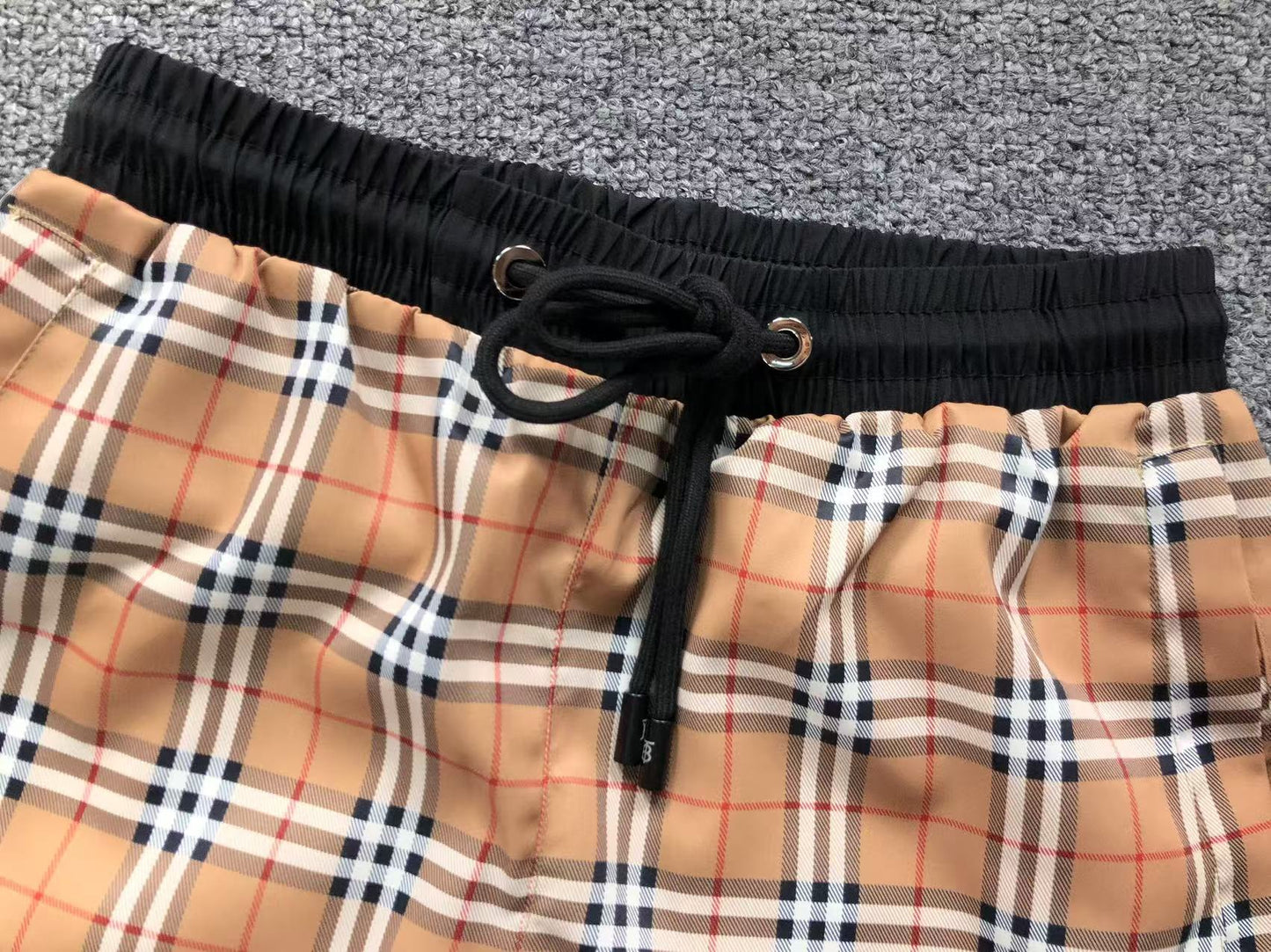 Pantaloncini Burberry