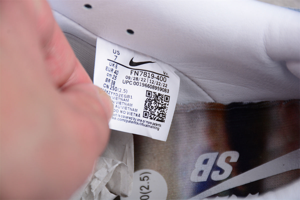 Born x Raised x Nike SB Dunk Low Bianco Blu 