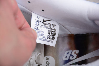 Born x Raised x Nike SB Dunk Low Bianco Blu 