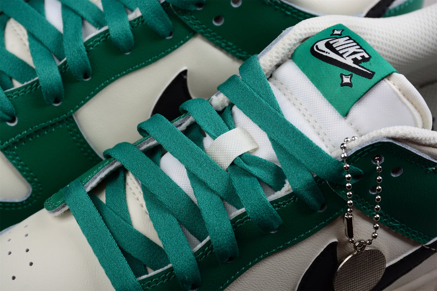 Nike Dunk Low SE Lottery Pack Verde Malachite 