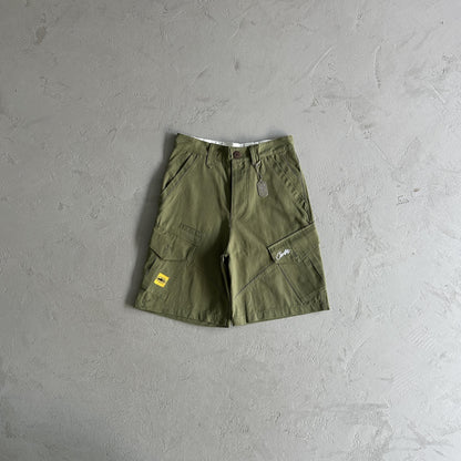 Corteiz Shorts mit schräger Tasche