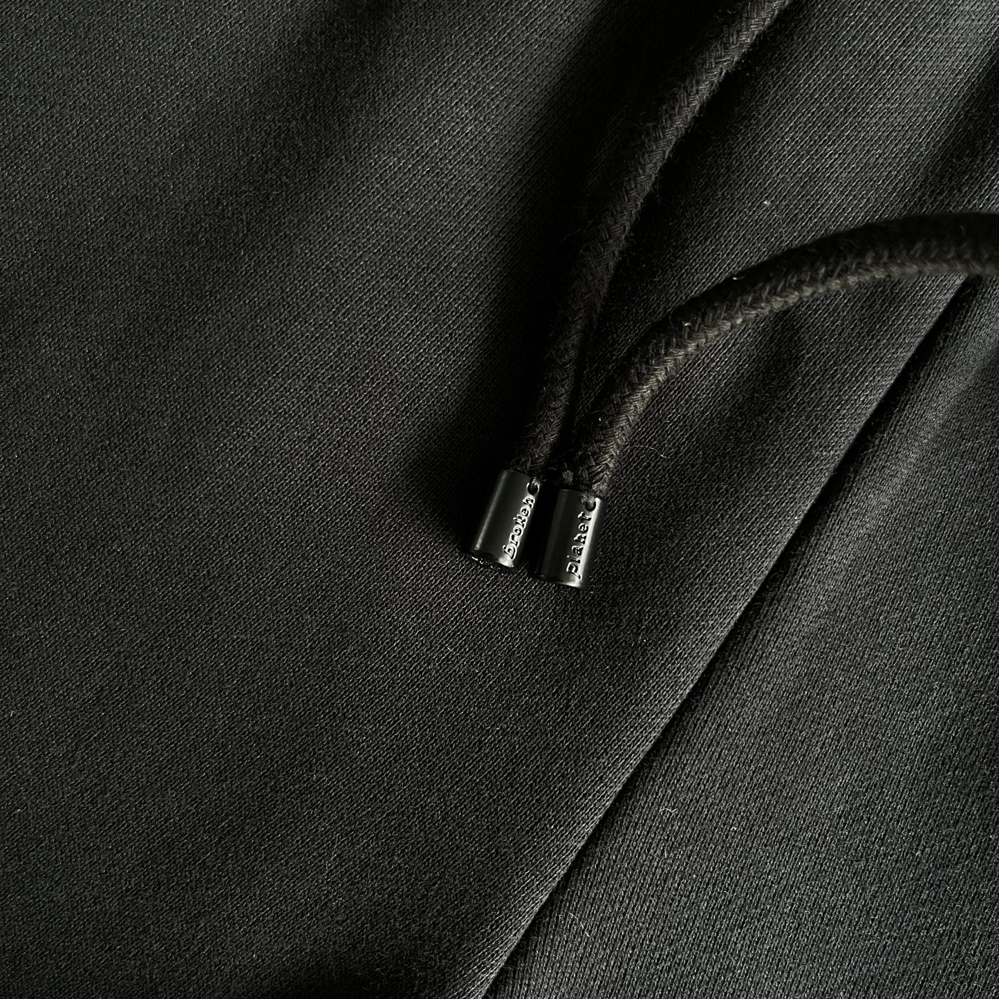 Broken Planet – Baumwollshorts in Mitternachtsblau 