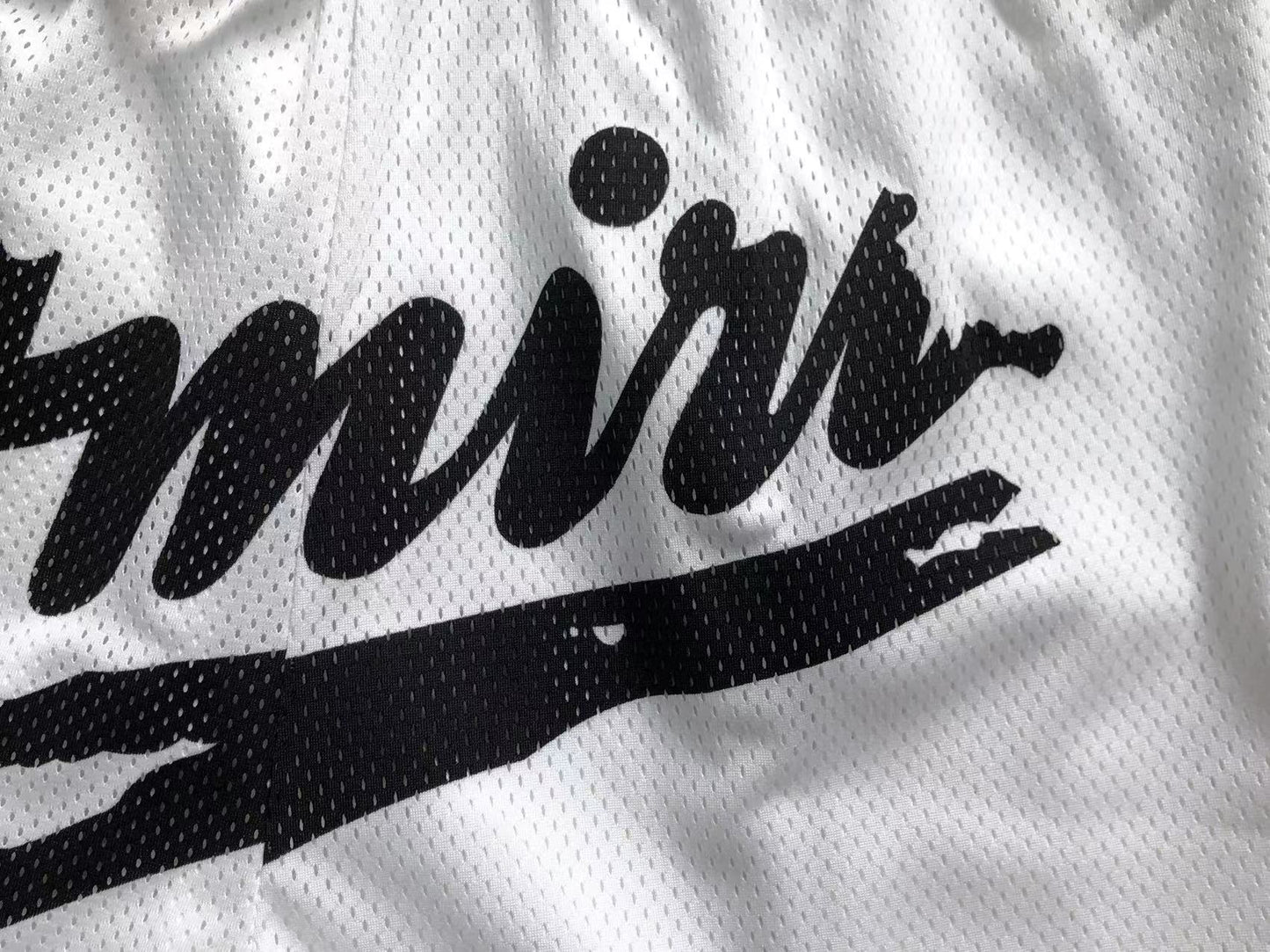 Pantaloncini e maglietta Amiri