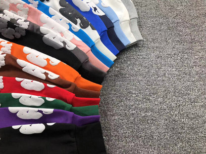 Il denim strappa la ghirlanda di cotone