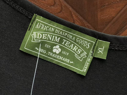 Gilet in denim con strappi 