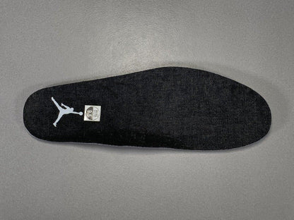 Jordan 11 Low "Navy Snakeskin"