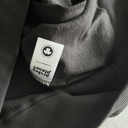 Broken Planet – Rückseite des Mondes – Kapuzenpullover 