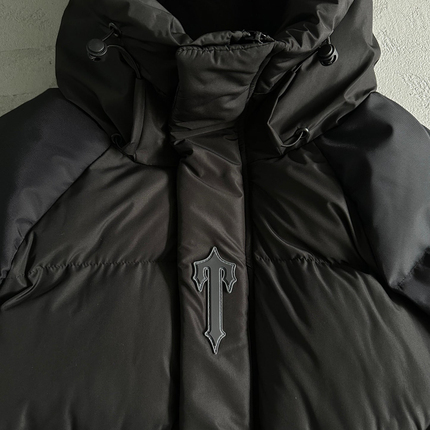 Trapstar Decoded Arch Pufferjacke Schwarz 