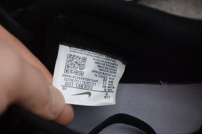 Nike Dunk Low Schwarzer Panda 