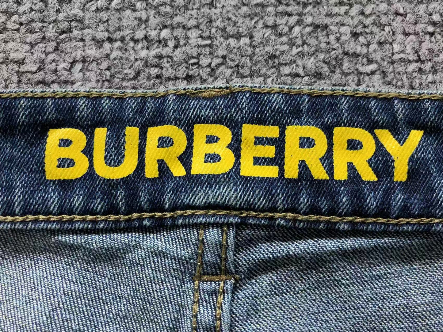Pantaloni Burberry