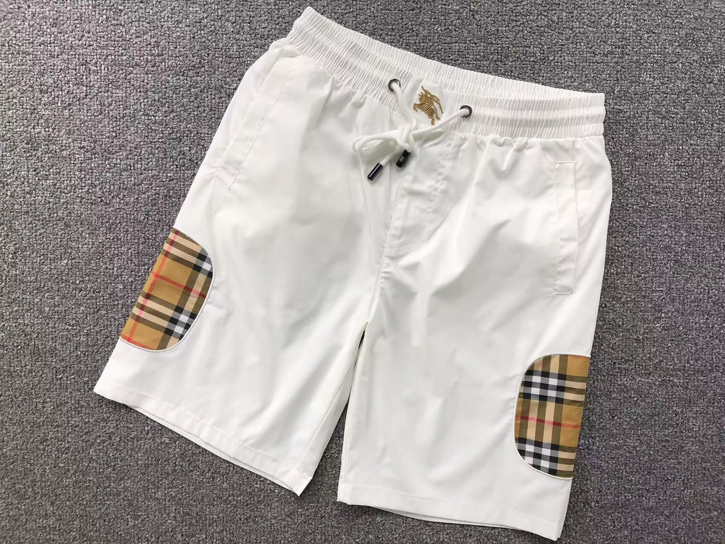Pantaloncini Burberry
